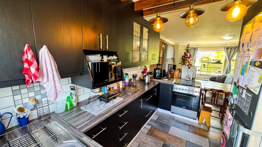 2 Bedroom Property for Sale in Dana Bay Western Cape